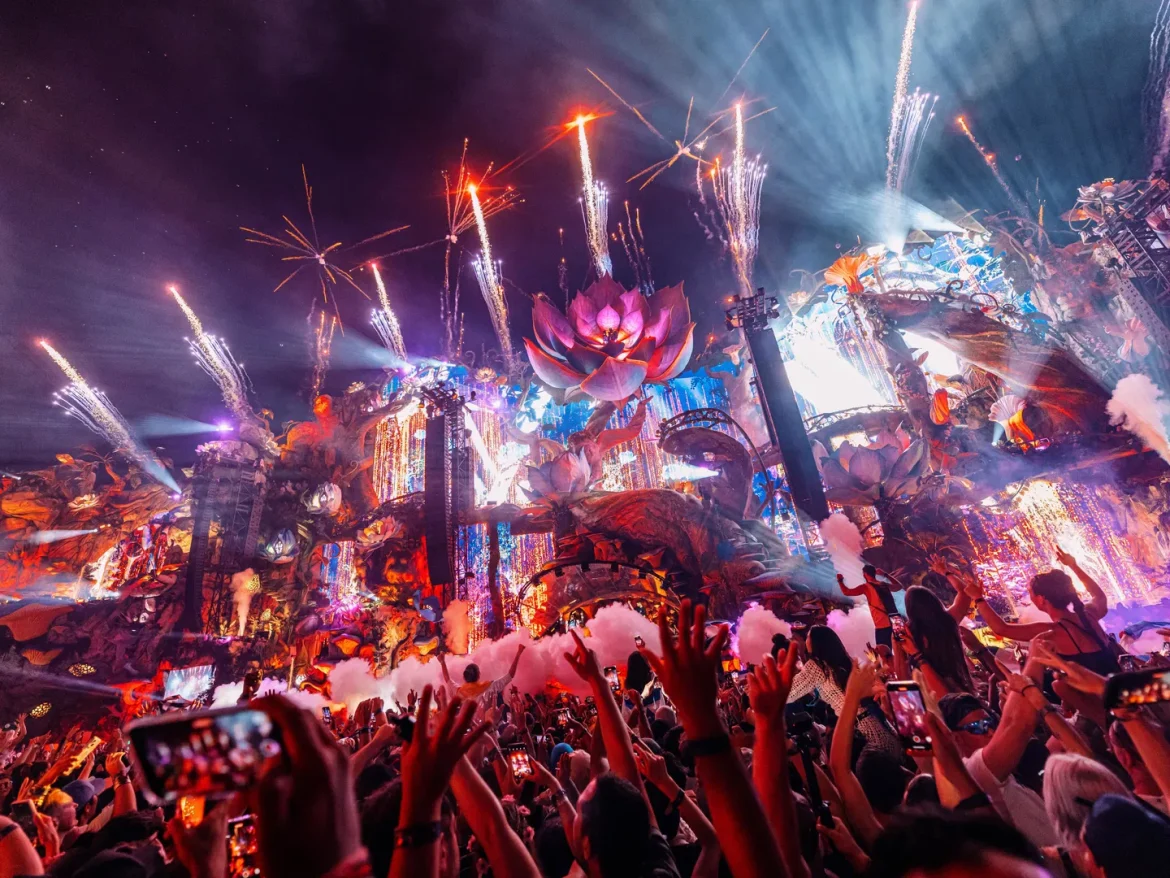 Tomorrowland 2025